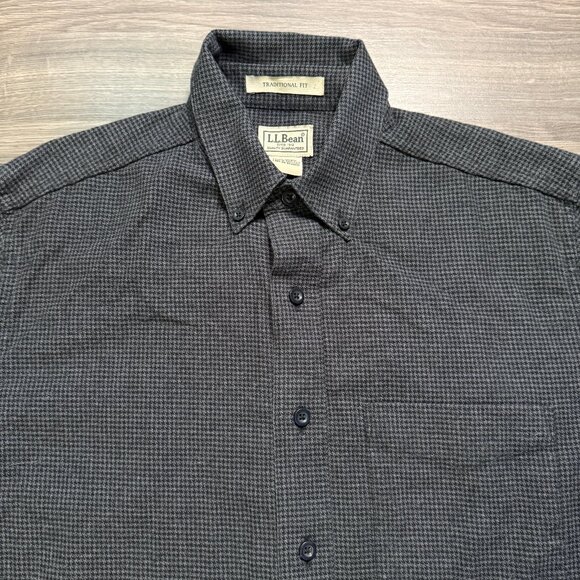 L.L. Bean Men's Wicked Good Flannel Shirt - Black/Grey - Picture 2 of 5